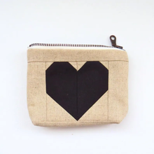 Load image into Gallery viewer, Black Heart Quilted Linen Bag – Mini Zipper Coin Pouch
