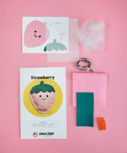 Load image into Gallery viewer, Strawberry DIY Felt Kit