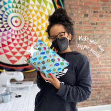 Load image into Gallery viewer, Quilted Zipper Pouch Class