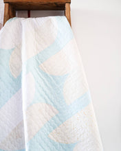 Load image into Gallery viewer, Copihue Quilt Pattern