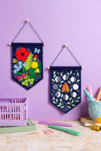 Load image into Gallery viewer, Wildflower Pennant Felt Craft Kit
