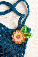 Load image into Gallery viewer, Margery Flower Felt Craft Kit