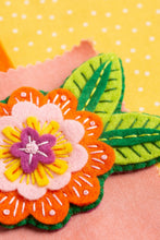 Load image into Gallery viewer, Margery Flower Felt Craft Kit