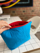 Load image into Gallery viewer, Quilted Zipper Pouch Class