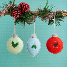 Load image into Gallery viewer, Christmas Baubles Felt Craft Kit