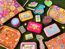 Load image into Gallery viewer, Patchwork Quilt Tray