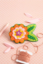 Load image into Gallery viewer, Margery Flower Felt Craft Kit