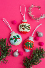 Load image into Gallery viewer, Christmas Baubles Felt Craft Kit