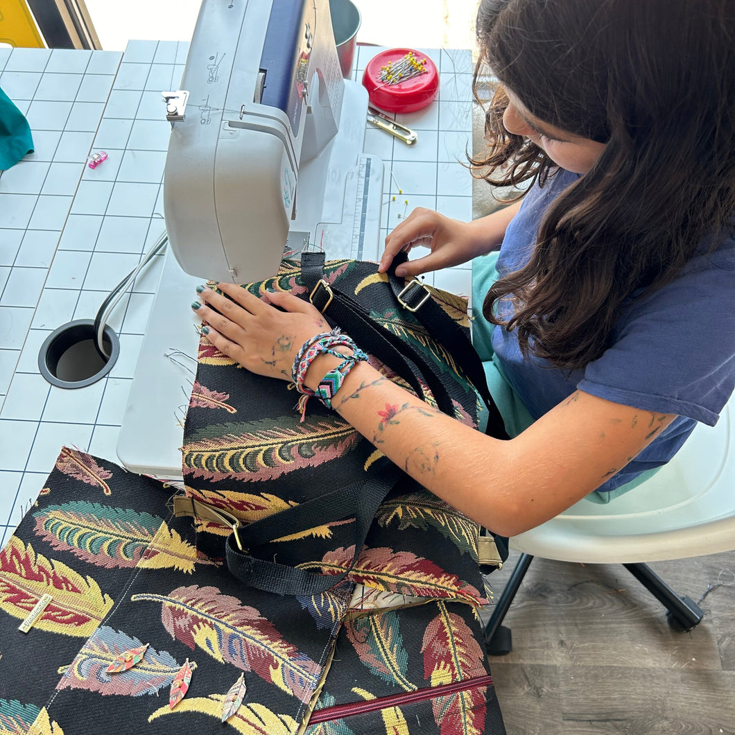 Q4: Mondays / 5:30 pm / Kids' Sewing Class