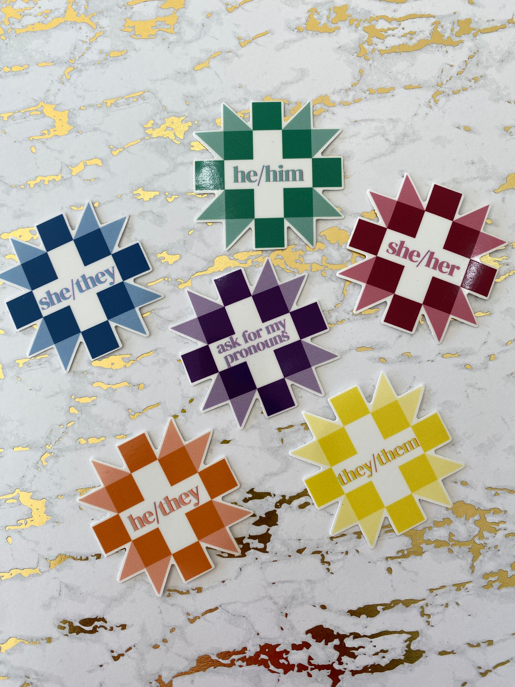 Quilter’s Pronoun Sticker