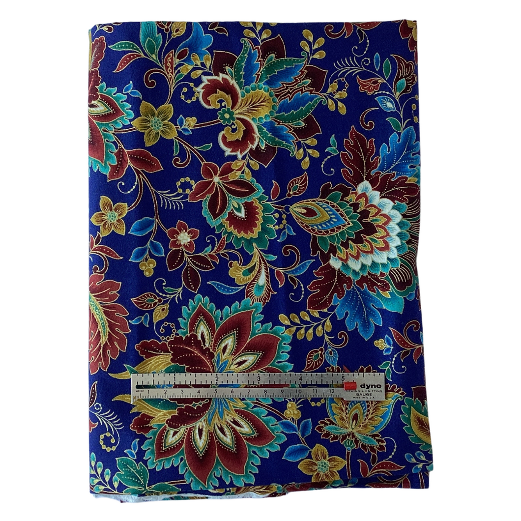 Previously Loved Fabric: Flowers on Royal Blue (1 yd)