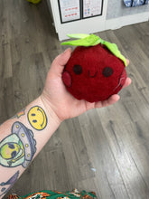 Load image into Gallery viewer, Q3: Thursdays / 3:45 pm / Kids' Sewing Class
