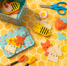 Load image into Gallery viewer, Mini Craft Kit: Pocket Pal Bag Charms
