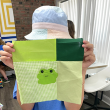 Load image into Gallery viewer, Q1: Wednesdays / 10:00 am / Homeschool Kids&#39; Sewing Class
